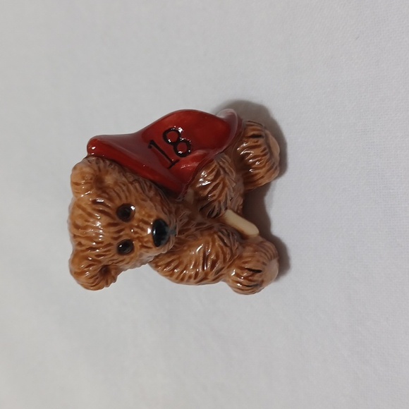 Boyd’s LeBearmoge Collection Lady Golfer Hinged Box With Baby Bear - Picture 6 of 9